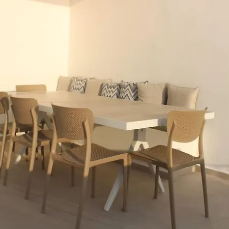 L' Etoile, Beachfront La Mer4, Island Vila *